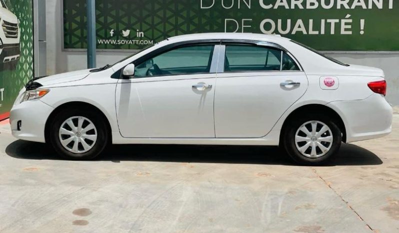 
								TOYOTA COROLLA 2010 complet									