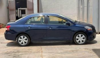 
									TOYOTA YARIS BERLINE complet								