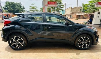 
									TOYOTA CHR complet								